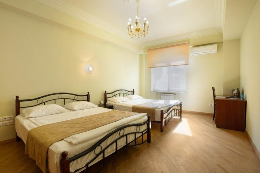 1b23e343498609be2dd0a3fb499efae0_1050x600